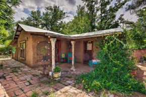 Patagonia Cottage with Patio and Yard, Walk to Town!